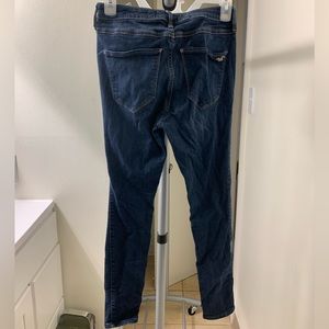 Hollister | Curvy High-Rise Jean Legging | W:28 L:26